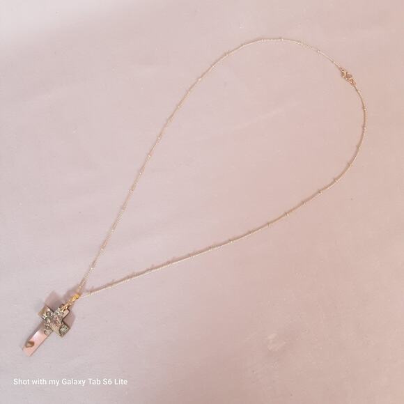 Dainty Necklace Abalone Cross Pendant On 18K Gold Plated Station Chain - Picture 5 of 12